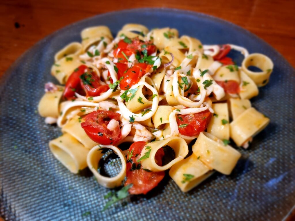 Calamarata Napoletana Il Primo Piatto Di Mare Con La Ricetta Del